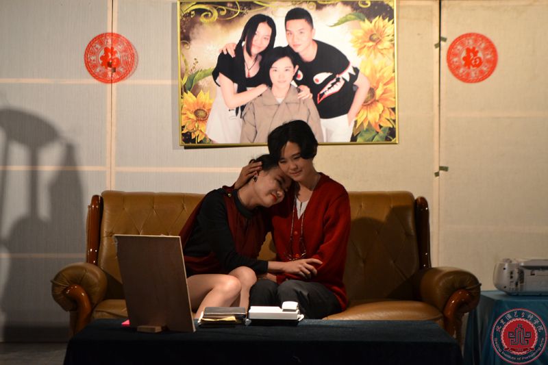 表演系14级“虎狼”2班汇报演出圆满结束