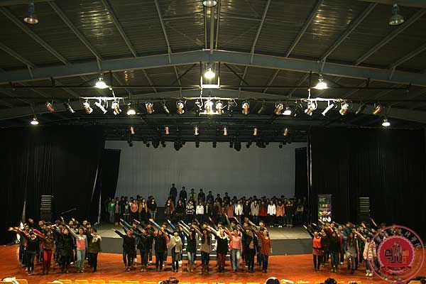 雷锋 不朽的丰碑 永远的榜样