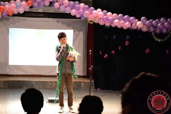 影视编导系与美术系携手欢庆中秋