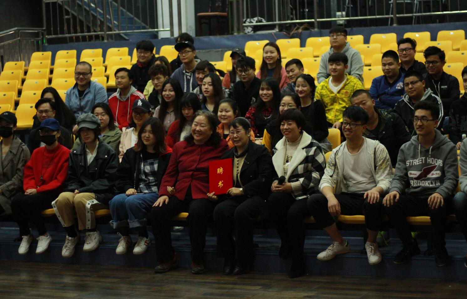 中国传媒大学教授刘晔原来我院举办讲座 中国传媒大学教授刘晔原来我院举办讲座