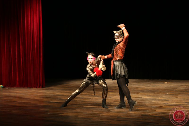 音乐系排演音乐剧《猫》圆满落幕 音乐系排演音乐剧《猫》圆满落幕