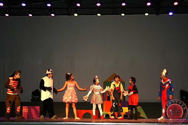 《东东的玩具王国》市场运作首演近800人观看获好评