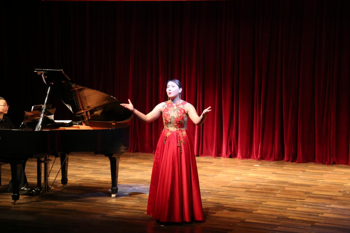 音乐系汤洁、于晓丽老师声乐班毕业音乐会圆满落幕 音乐系汤洁、于晓丽老师声乐班毕业音乐会圆满落幕