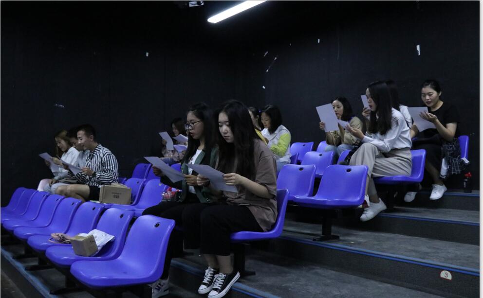 北京演艺专修学院团委学生会纳新面试圆满结束 北京演艺专修学院团委学生会纳新面试圆满结束