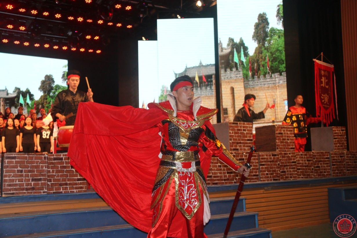 我院举办第三届“青春飞扬、梦想起航”合唱大赛 我院举办第三届“青春飞扬、梦想起航”合唱大赛