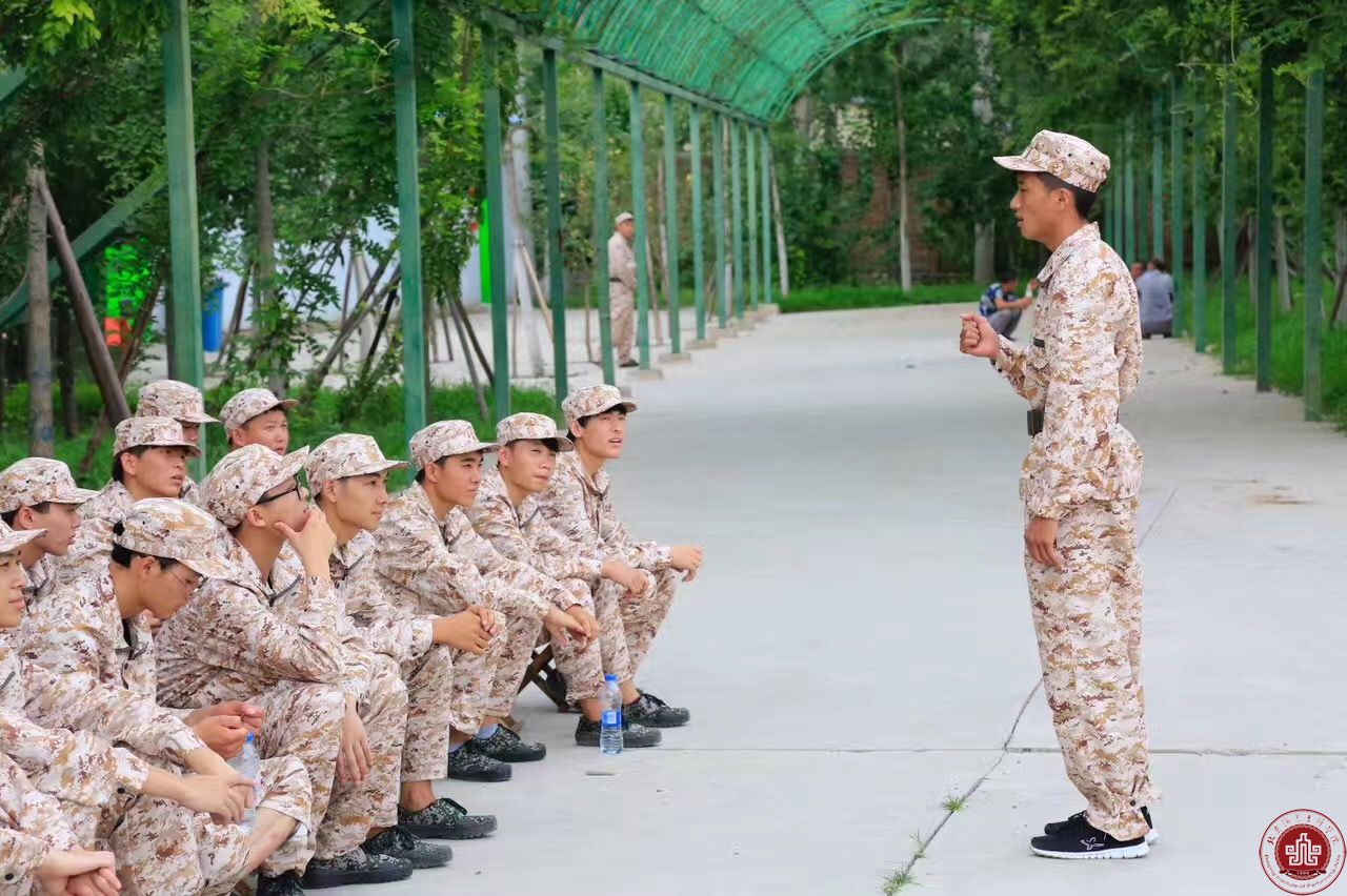 北京演艺专修学院2017级新生军训剪影