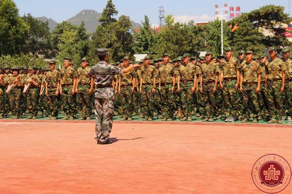 2014级新生军训圆满结束