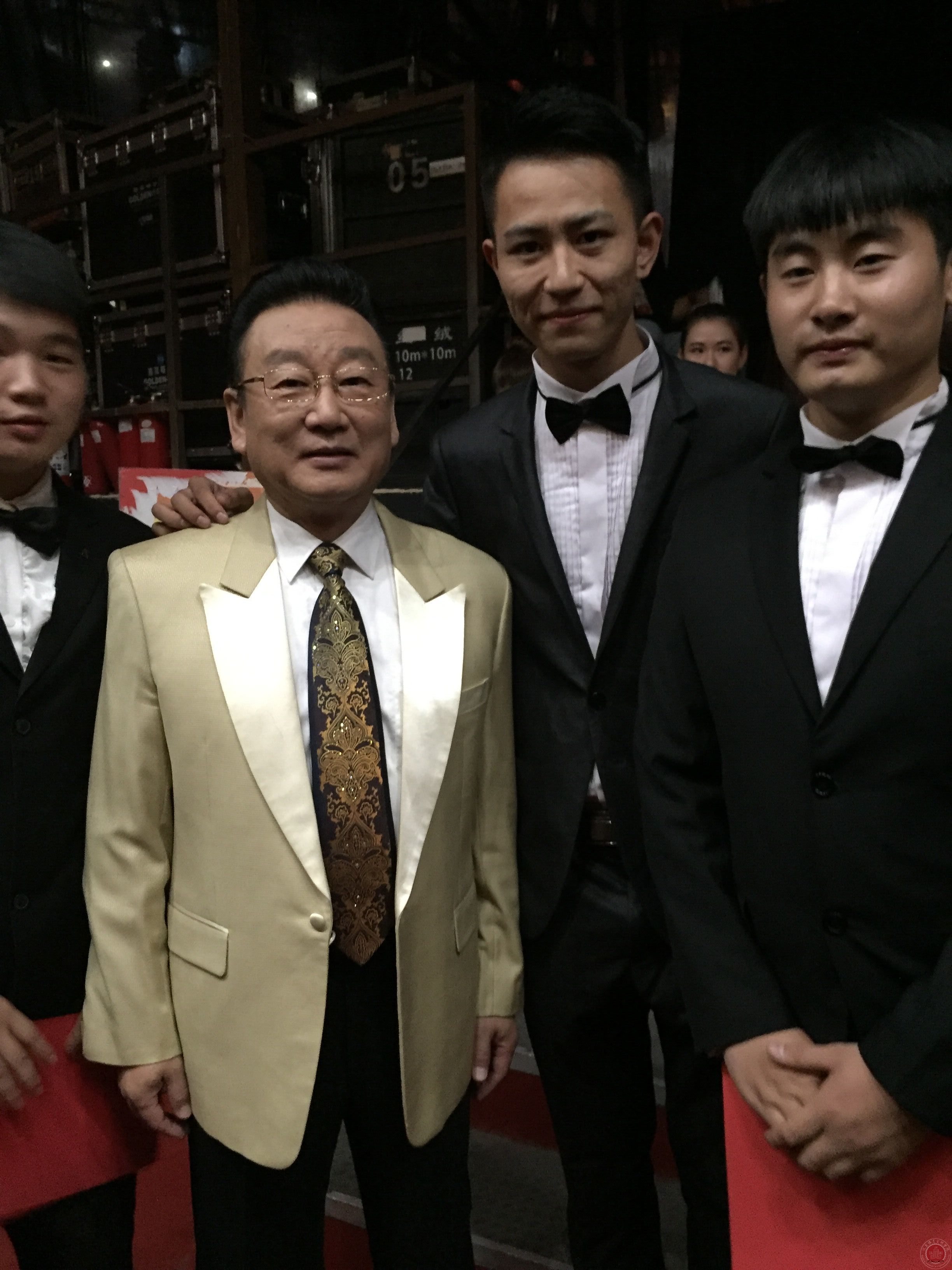 我院音乐系学生被中国歌剧舞剧院合唱团外聘为合唱演员 我院音乐系学生被中国歌剧舞剧院合唱团外聘为合唱演员