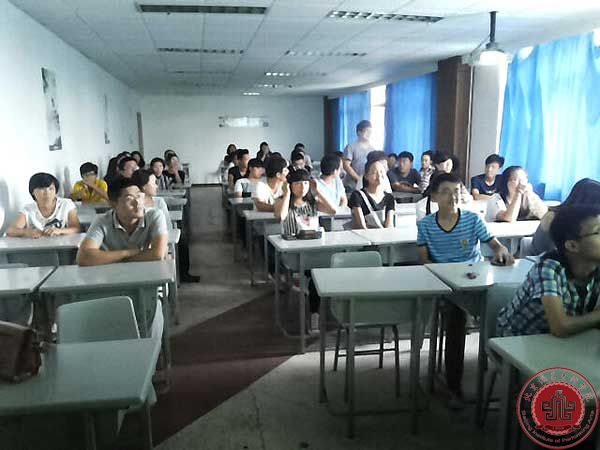 小小剧场礼仪，用心唤起文明良知