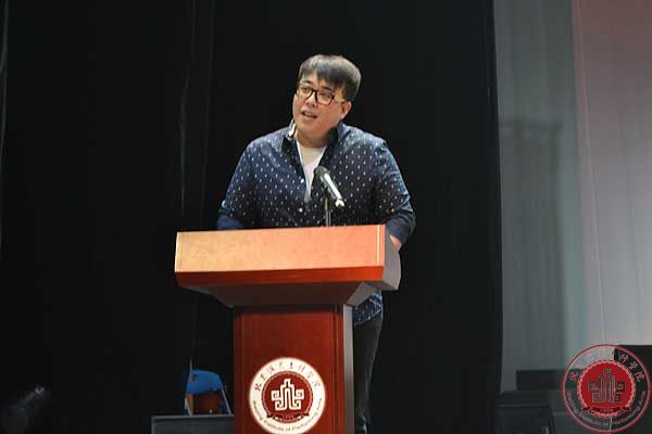 2014—2015学年开学典礼暨教师节庆祝大会顺利召开