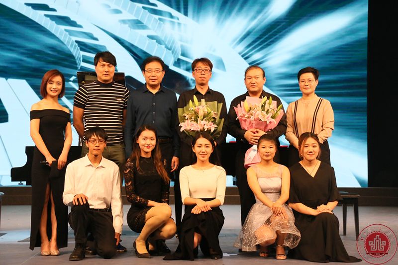 廖先冀老师、孙健老师双钢琴音乐会圆满成功 廖先冀老师、孙健老师双钢琴音乐会圆满成功