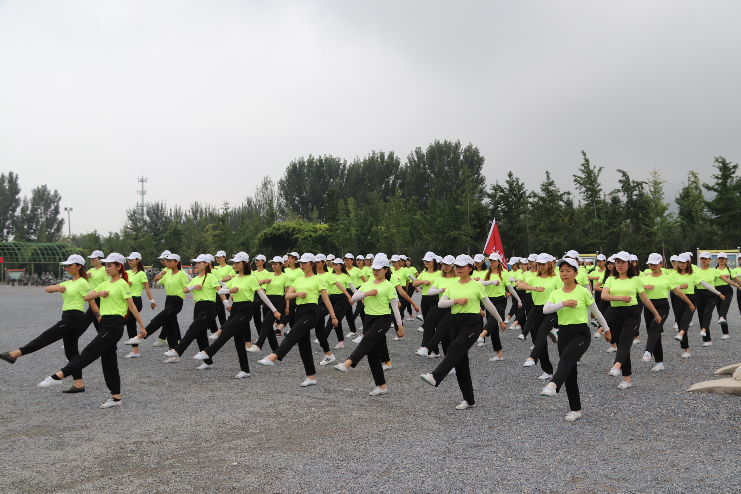 军训场上的青春