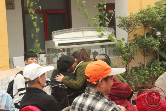 九九重阳节,浓浓敬老情 九九重阳节,浓浓敬老情