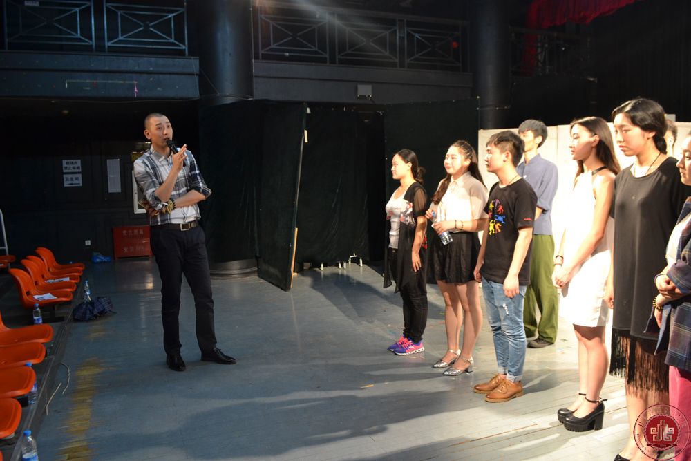 北京演艺专修学院期末考试紧张开考