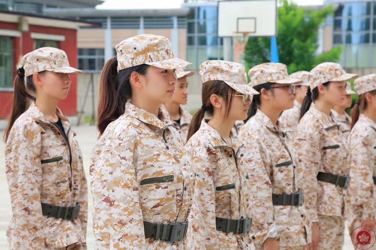 北京演艺专修学院2017级新生军训剪影