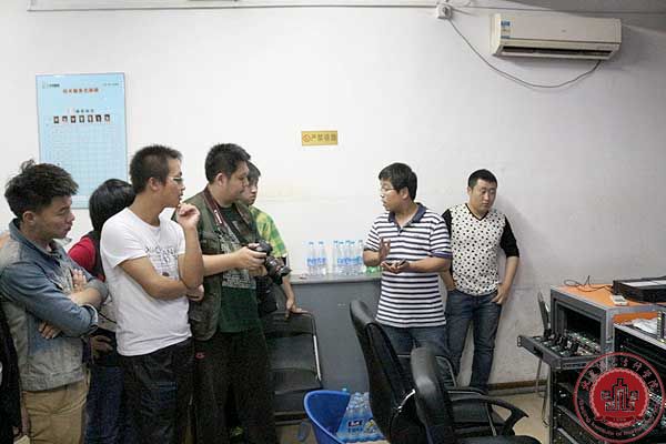 注重实操教学，培养实用型人才