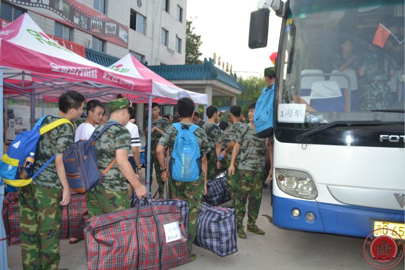 北京演艺专修学院喜迎八方学子 北京演艺专修学院喜迎八方学子