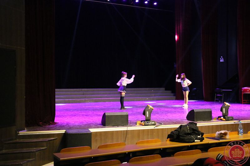 我院中专部“期末才艺展示晚会”圆满落幕