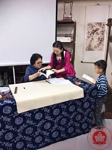 “诗的牵手”为纪念艾青诞辰104周年诗歌朗诵会成功举行