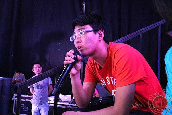 注重实操教学，培养实用型人才