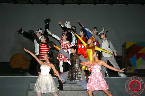 《东东的玩具王国》市场运作首演近800人观看获好评