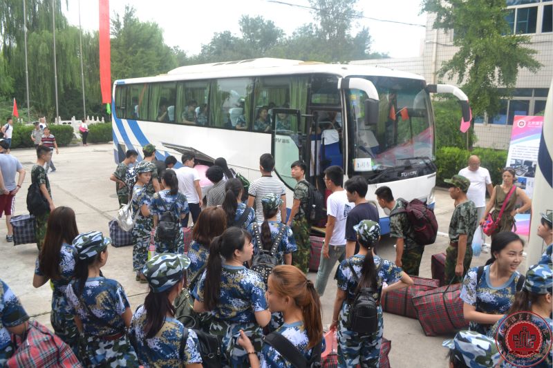 感受军旅梦，唱响青春北演诗