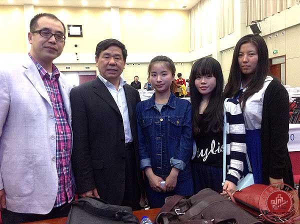 文管系演讲与口才协会成立并被接纳为全国高校协会联盟会