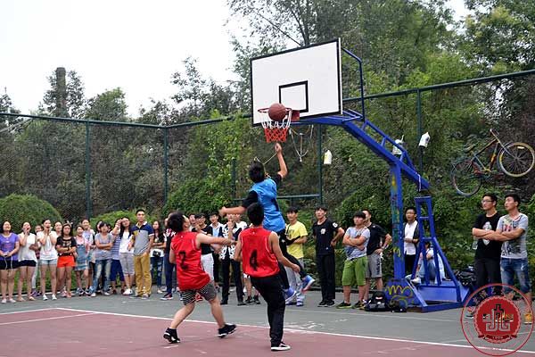 我院学生会积极开展院新生篮球比赛