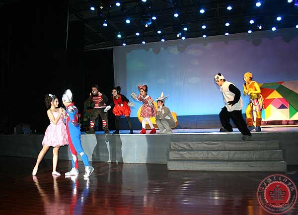 《东东的玩具王国》市场运作首演近800人观看获好评