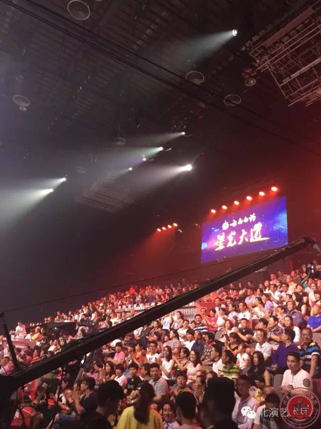 我院舞蹈系学生受邀参加星光大道获周冠军 我院舞蹈系学生受邀参加星光大道获周冠军