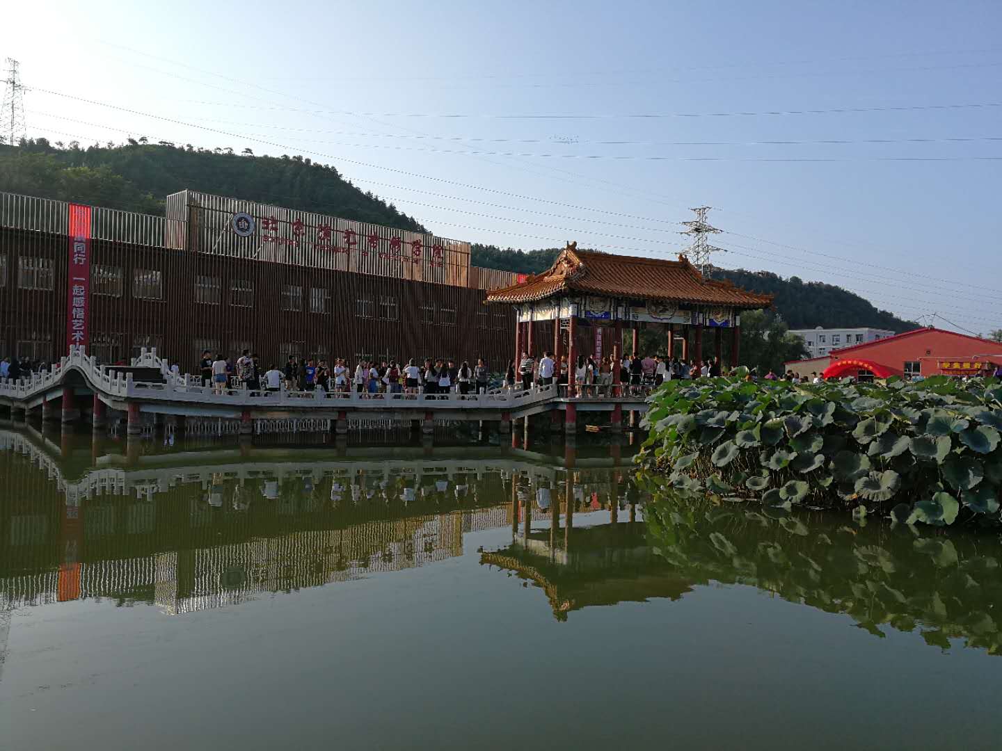 北演学子晨功记:每天叫醒你的不是闹钟,而是梦想 北演学子晨功记:每天叫醒你的不是闹钟,而是梦想