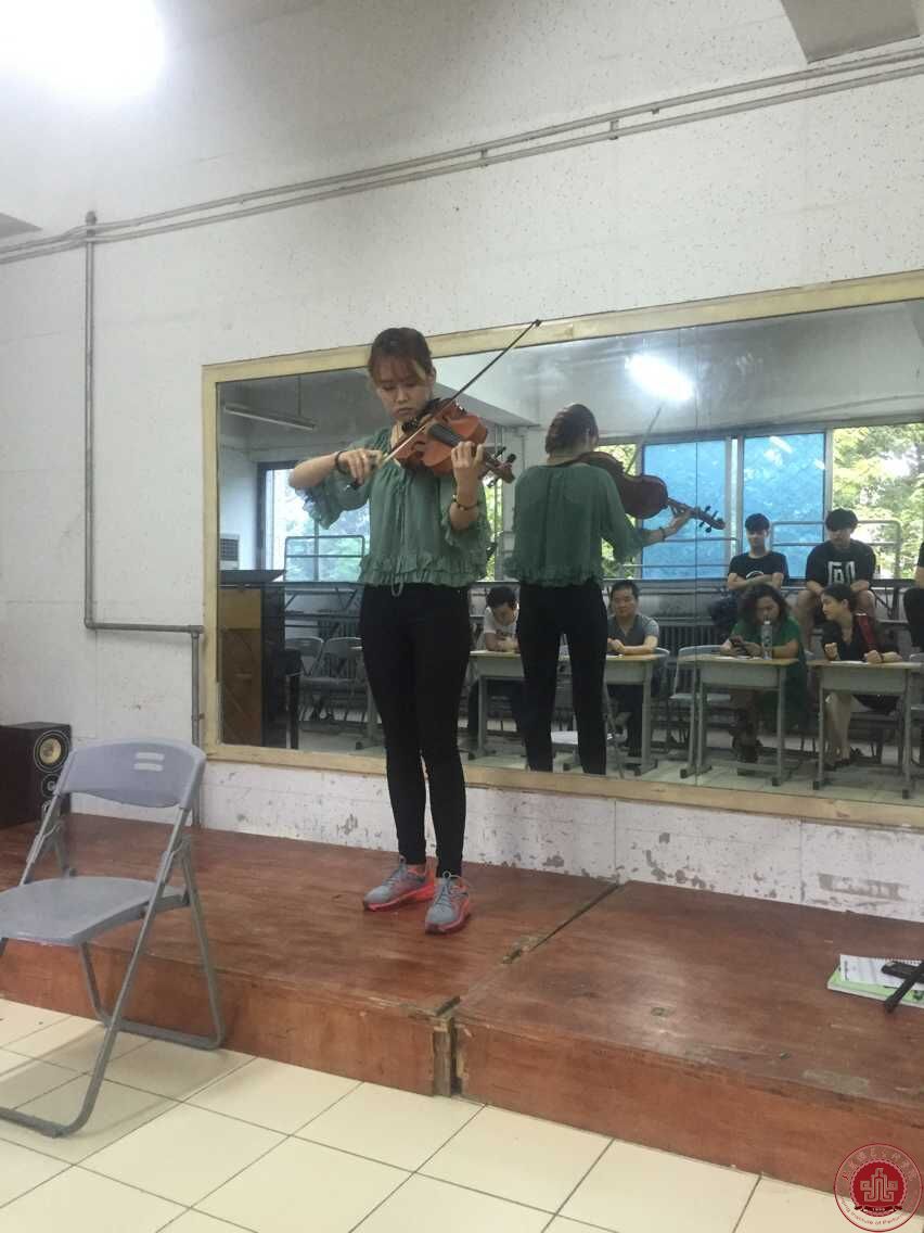 北京演艺专修学院期末考试紧张开考