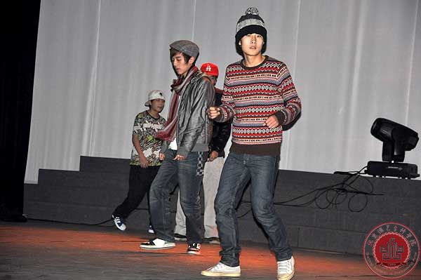 北演原创音乐剧《K歌之后》近日进入合成彩排