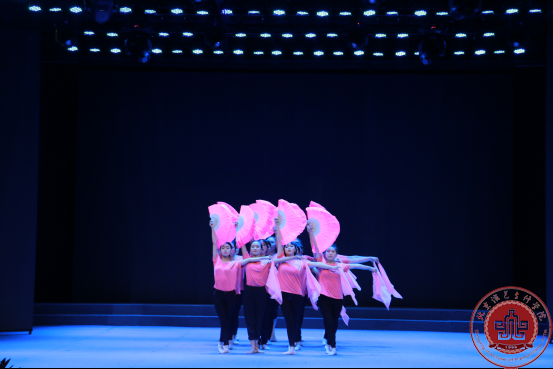 北演文管系第六届映像青春毕业晚会圆满落幕