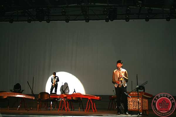 器乐与音乐制作系教学成果汇报演出举行