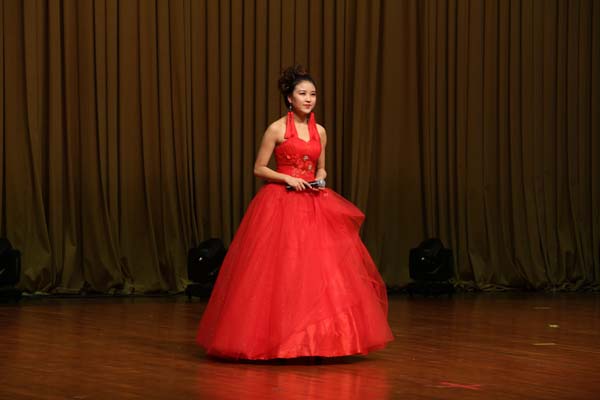 参加公安部“十佳退伍老兵”颁奖典礼晚会 参加公安部“十佳退伍老兵”颁奖典礼晚会