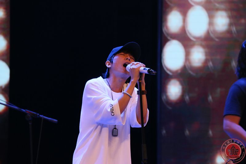 流行音乐学院17届毕业汇报演出在北演剧场成功举办