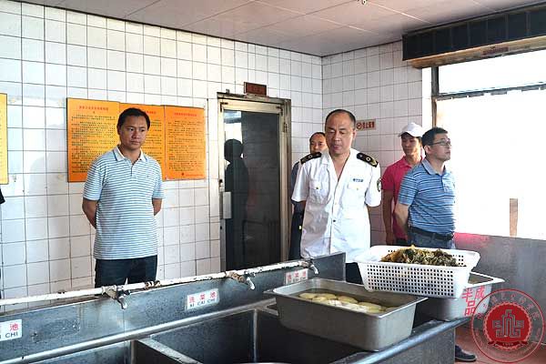 集团领导莅临我院进行安全检查