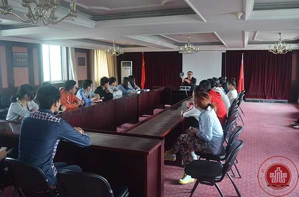 双证书建设再上新台阶 双证书建设再上新台阶