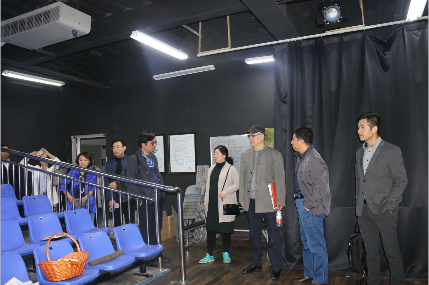 新加坡莎顿亚视传媒艺术学院领导来我院交流访问 新加坡莎顿亚视传媒艺术学院领导来我院交流访问