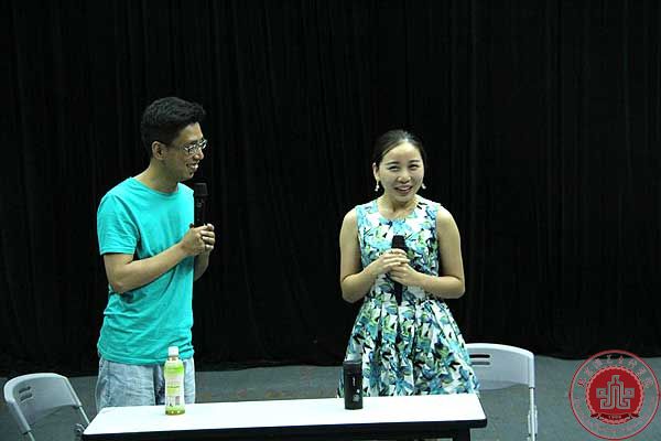 播音主持系“星期五系列讲座”第三讲开讲了！