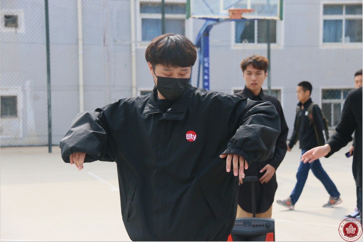 我院举办校级社团集体纳新活动 我院举办校级社团集体纳新活动