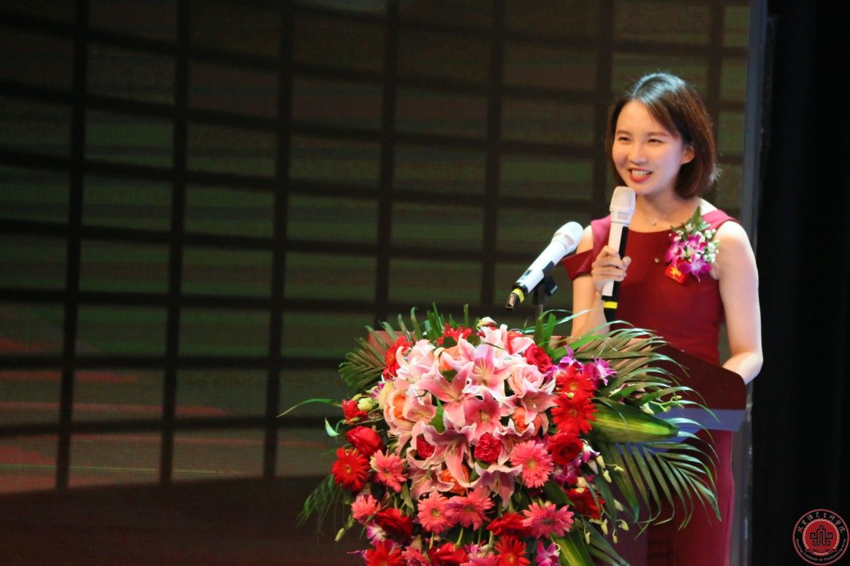 中国原创音乐人才基地落户北京演艺专修学院 中国原创音乐人才基地落户北京演艺专修学院