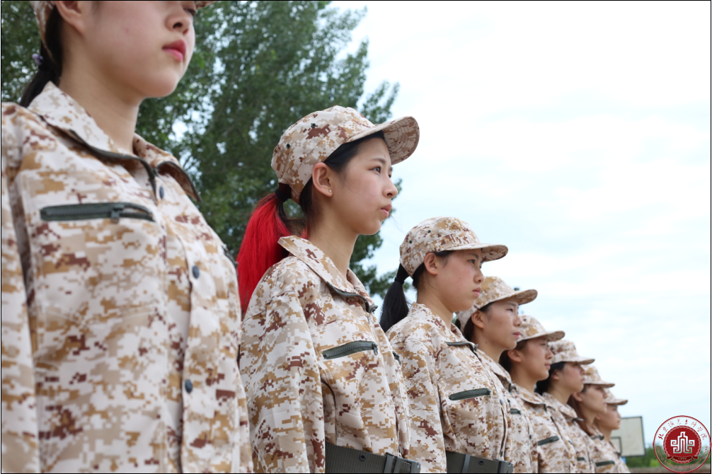 北京演艺专修学院2017级新生军训剪影