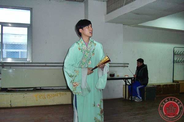 北演梁伯龙教授改编话剧《谐语西厢》正式合成排练