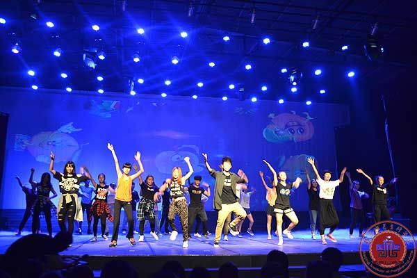 2014级迎新晚会成功举办