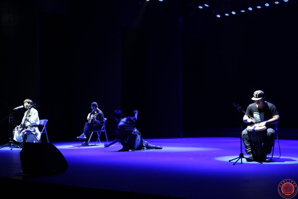 中国原创音乐人才基地落户北京演艺专修学院 中国原创音乐人才基地落户北京演艺专修学院