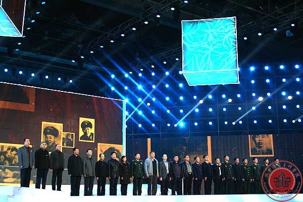 北演合唱团圆满完成央视“雷锋,我们的榜样”专题片节目 北演合唱团圆满完成央视“雷锋,我们的榜样”专题片节目