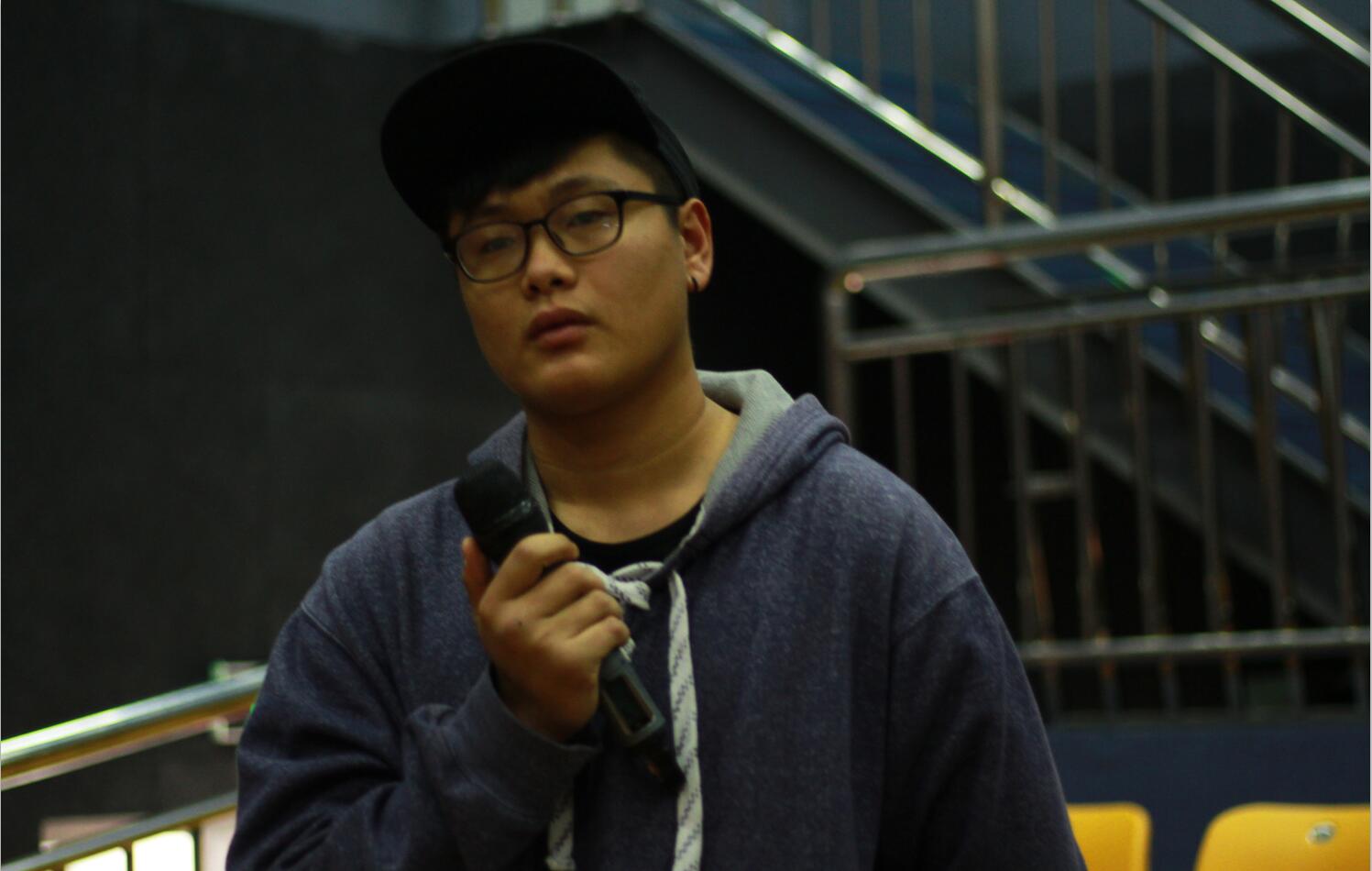 中国传媒大学教授刘晔原来我院举办讲座 中国传媒大学教授刘晔原来我院举办讲座