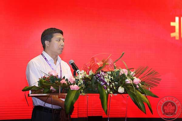 倍受鼓舞勇于大担当 充满自信完成新使命 倍受鼓舞勇于大担当 充满自信完成新使命